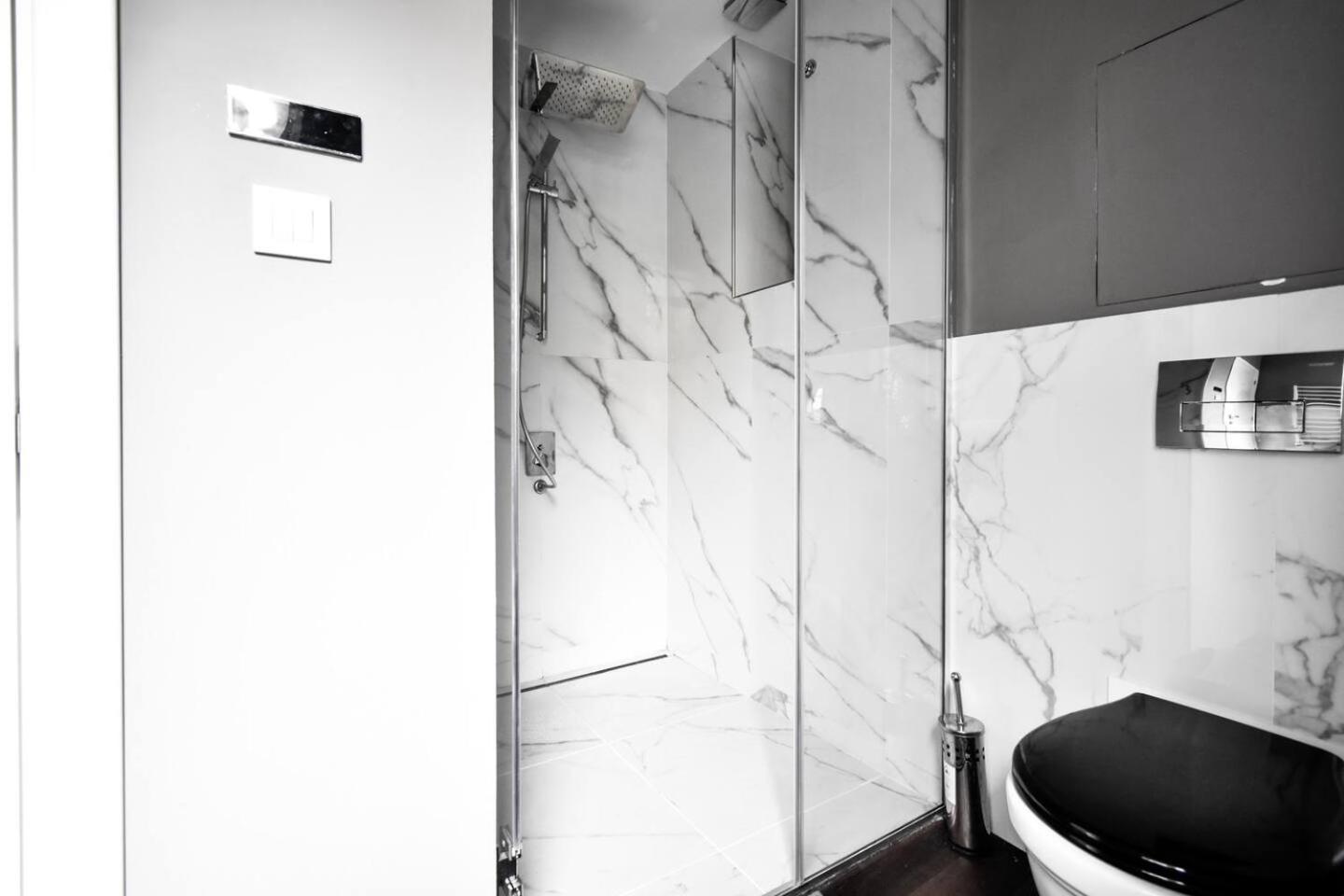 ソフィア2Bdr Luxury On Prime Locationアパートメント エクステリア 写真